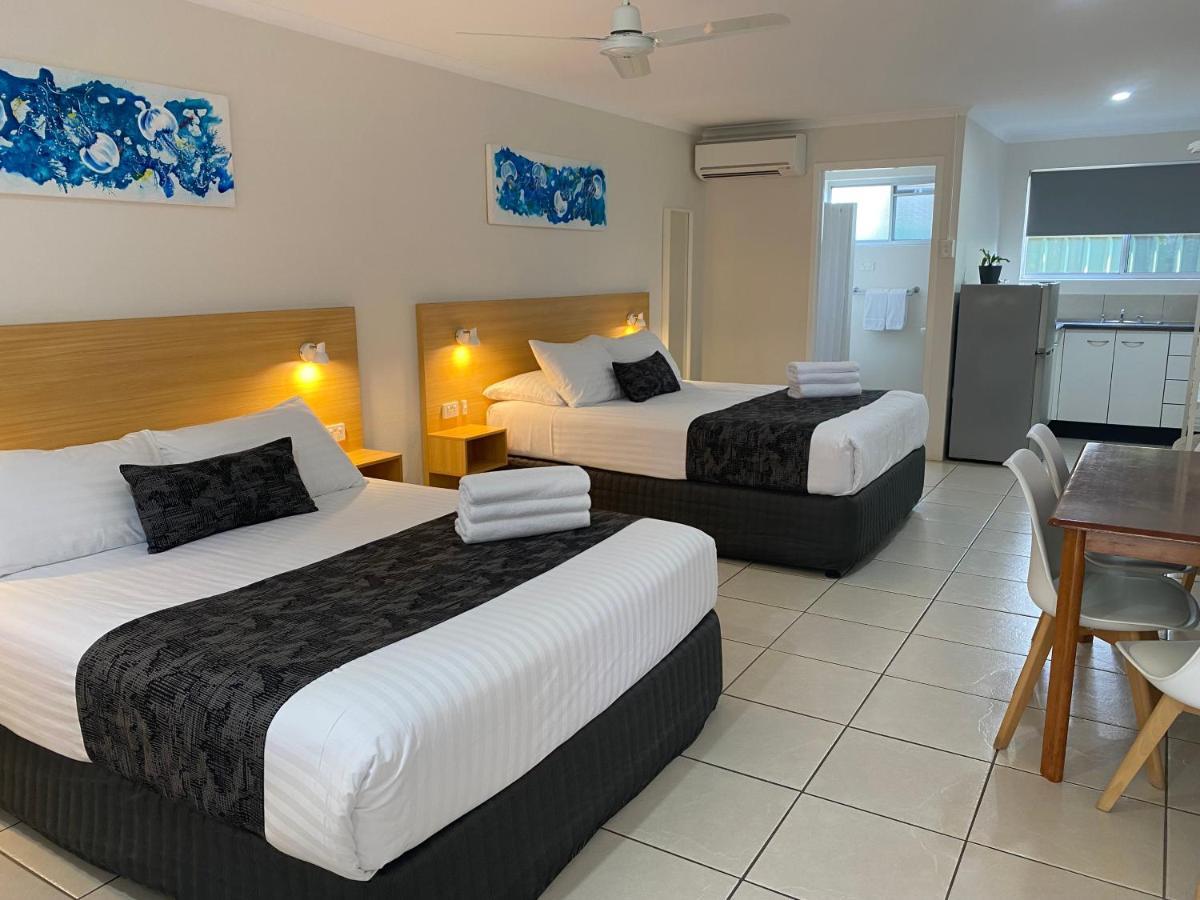 Tin Can Bay Motel Zewnętrze zdjęcie