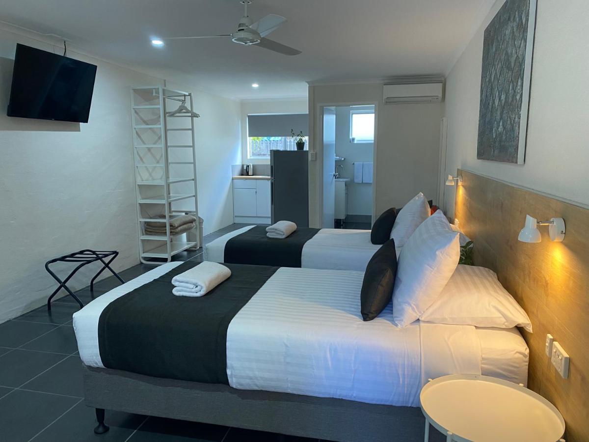 Tin Can Bay Motel Zewnętrze zdjęcie